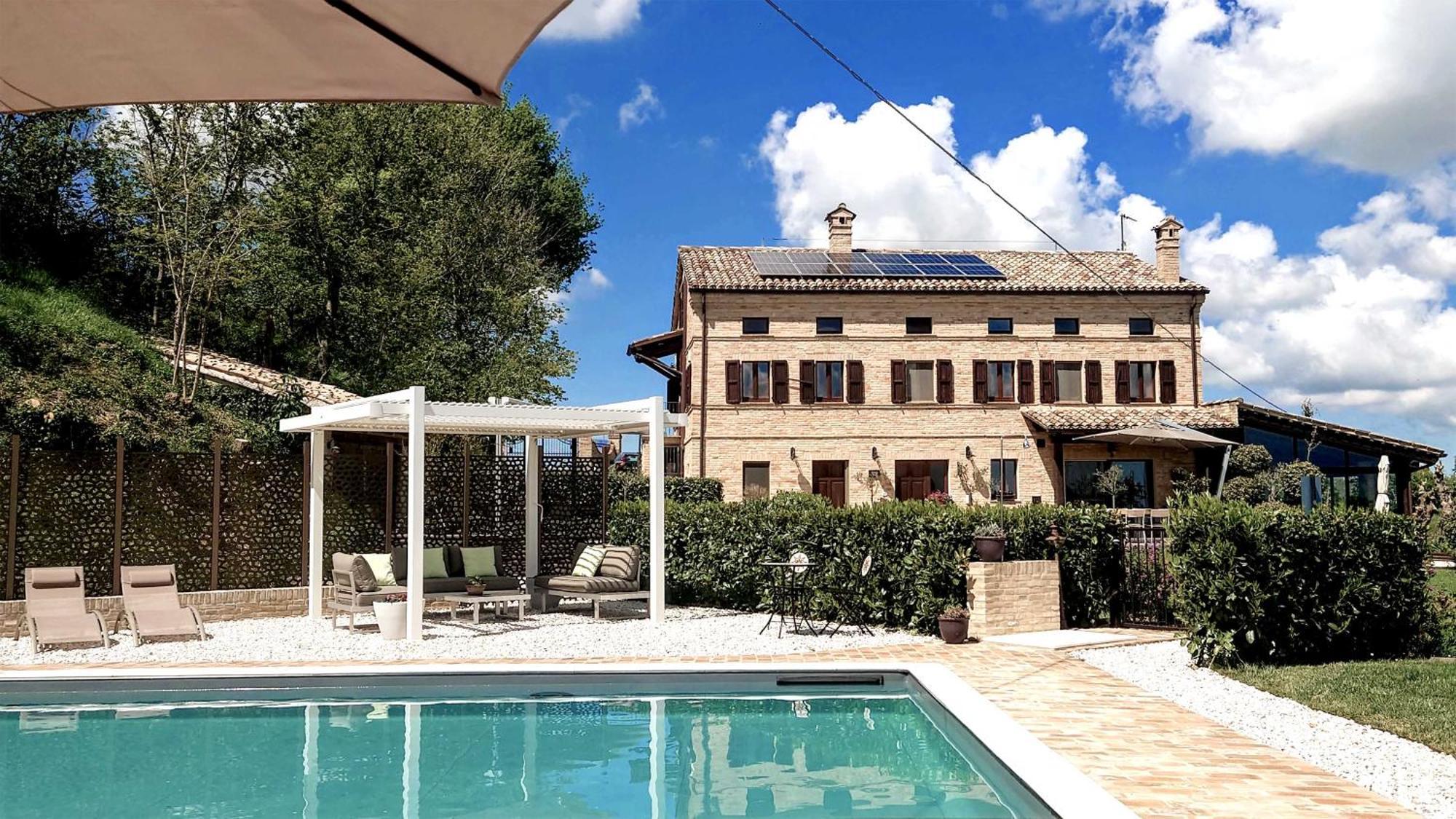 Bed And Breakfast La Vecchia Scuola Montefano 外观 照片